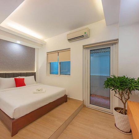 Simmi 5 Hotel & Apartment Ho Chi Minh-staden Exteriör bild
